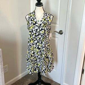 Nine West button front ruffle hem dress NWT